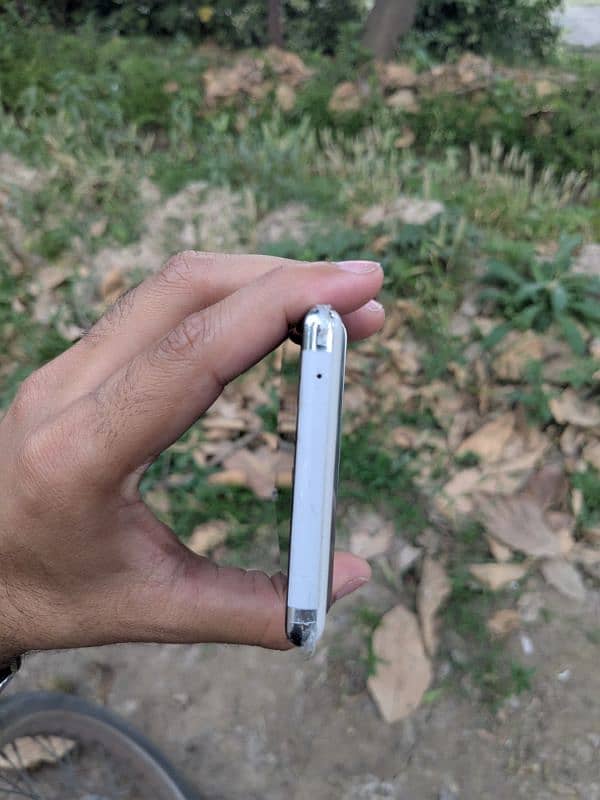 google pixel 6pro without any type of defect and issues 0