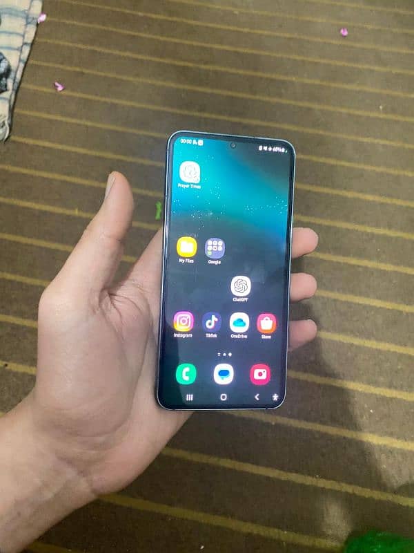 Samsung s22 5g 8 128 gb non pta exchange possible 2