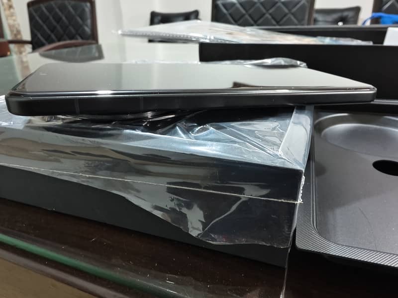 X200 pro grey 16/512gb oficial PTA aproved  just box open today 1