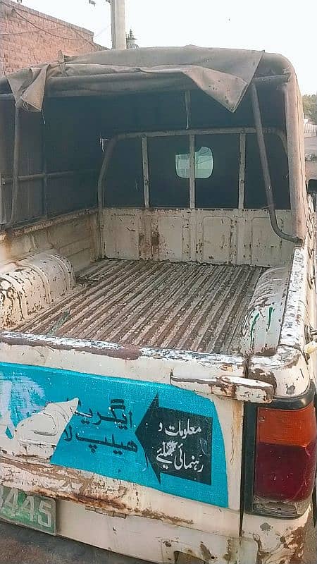 Mazda 2200 pickup single cabin 2