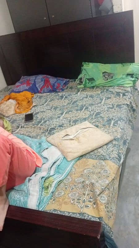 MDF king size bed 0