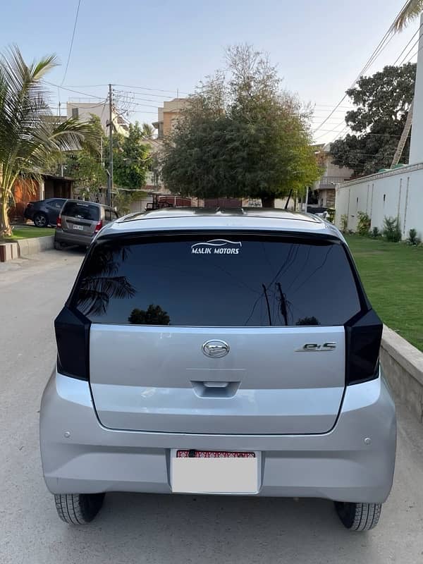Daihatsu Mira L 2018 3