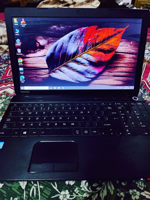 Toshiba Satellite Pro C 50 - Core i3 - 3rd Gen 1