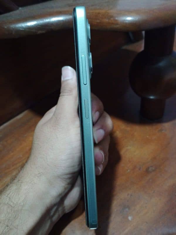 Infinix Hot 50i 11 month warranty 6+6gb ram 128gb memory. 3