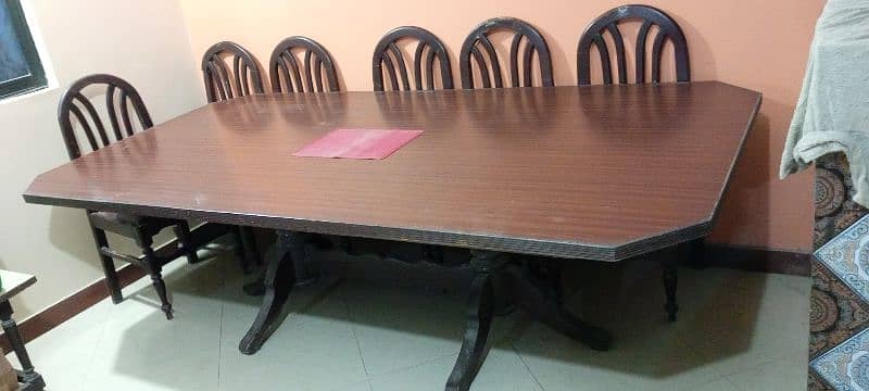 big dinning with 6 chairs ok condition and low price 0