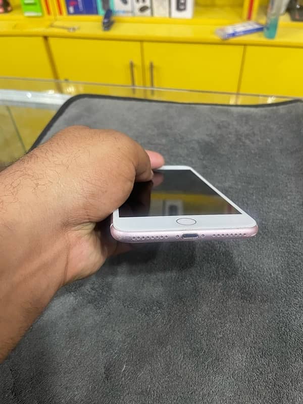 iPhone 7plus pta approved 5