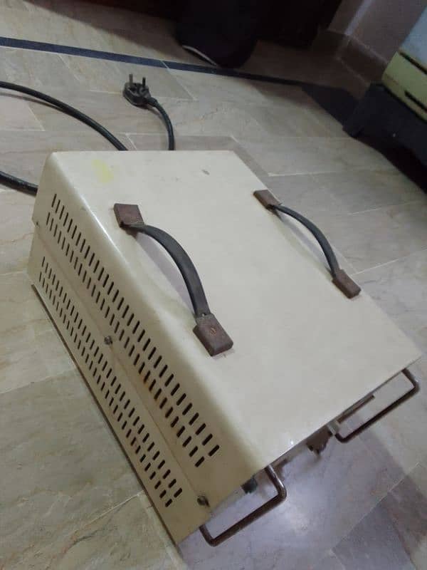 AC Stabilizer 1
