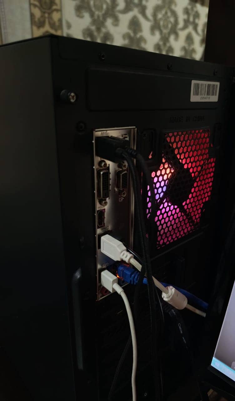 (Updated Price) USED RX 6600 | Ryzen 5 5600 Gaming PC with peripherals 1