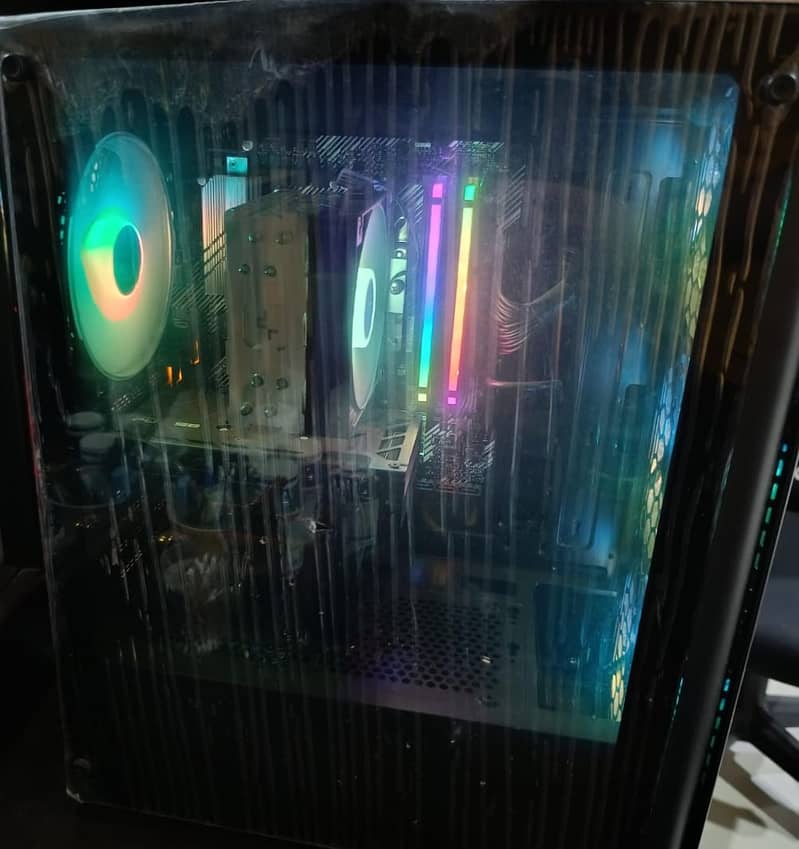 (Updated Price) USED RX 6600 | Ryzen 5 5600 Gaming PC with peripherals 9
