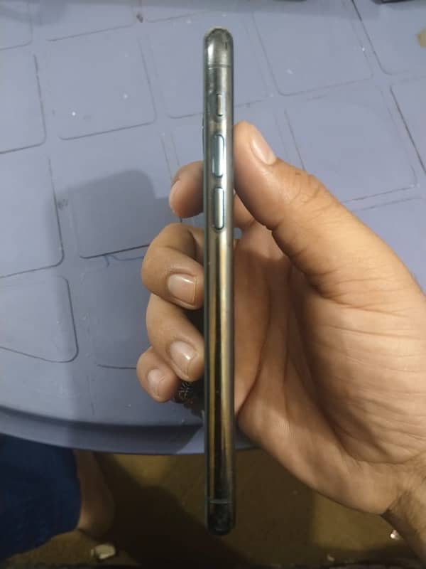 iphone 11 pro 64gb non pta 5