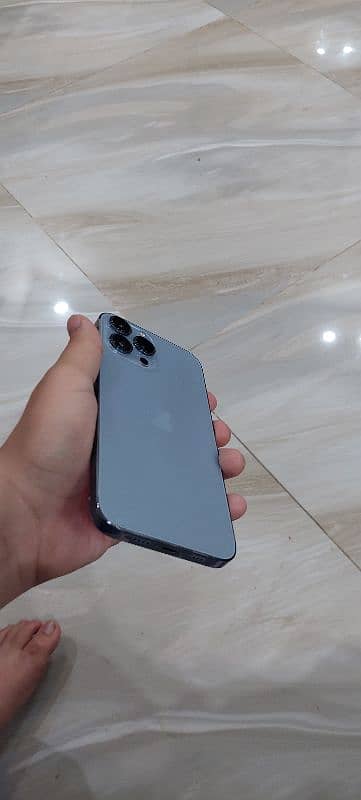 13 pro max pta approved 512 gb blue colour 4