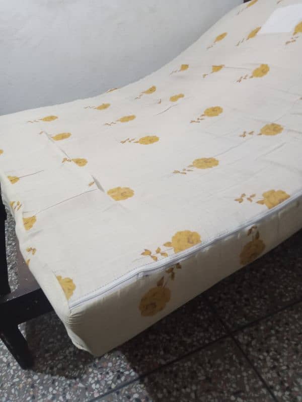 mattress foam 1