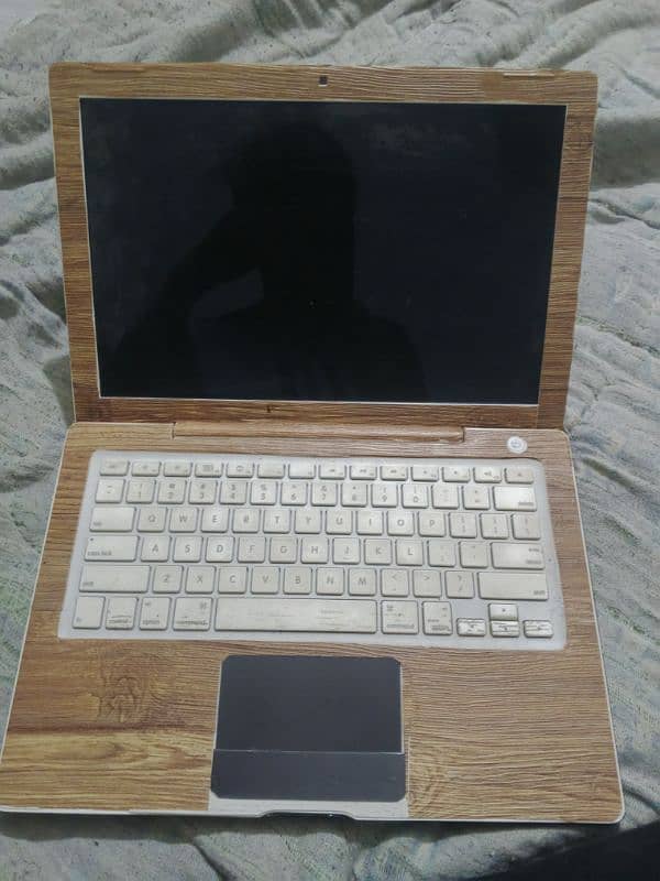 mackbook but operating system windows 0
