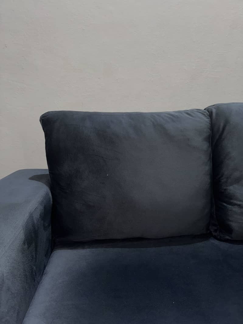 L-shaped 7 seater sofa 9