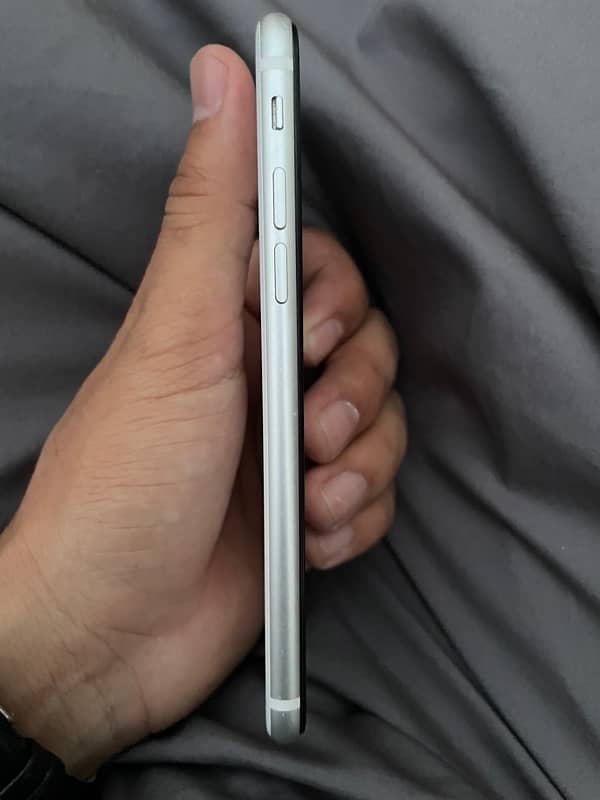 iPhone SE 2020 pta Approved for urgent sale 4