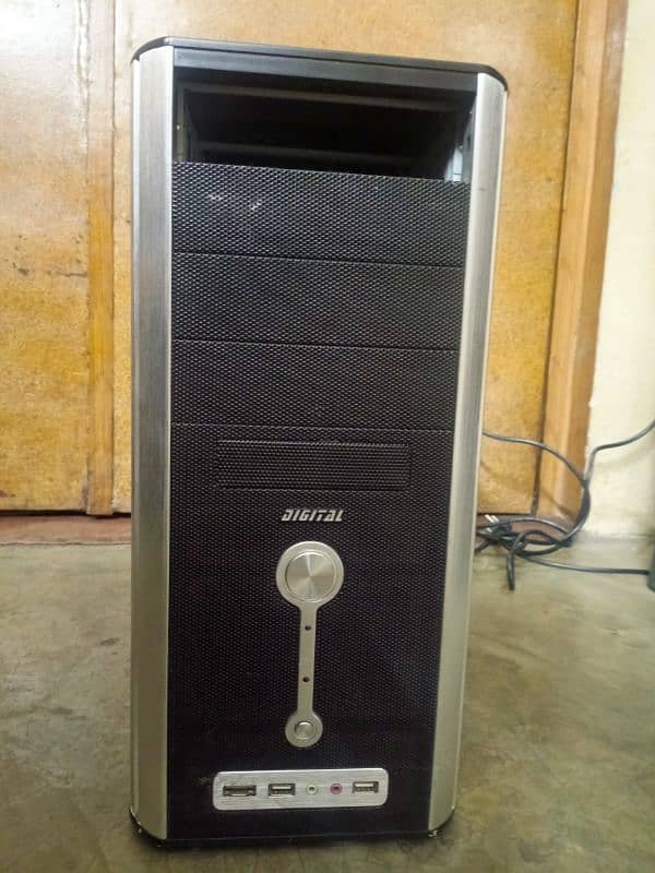 GAMING PC (TOWER) sall /exchange 0