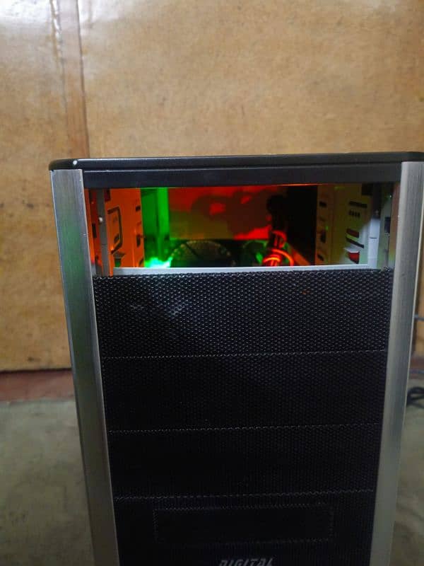 GAMING PC (TOWER) sall /exchange 1