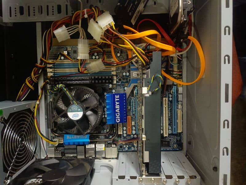 GAMING PC (TOWER) sall /exchange 2