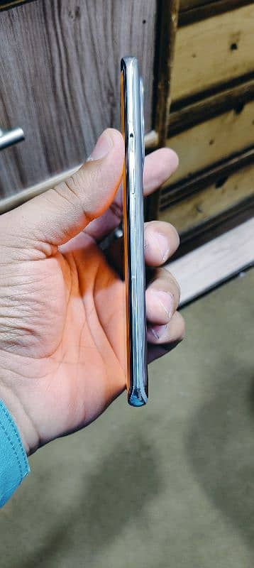 One Plus 9 Pro 5G 2