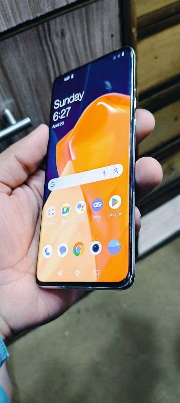 One Plus 9 Pro 5G 4