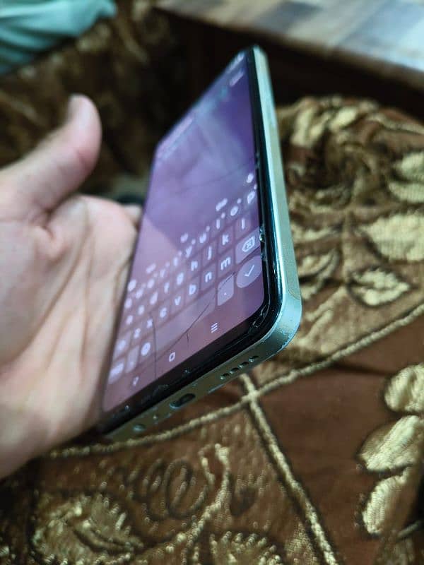 realme c53 6/128 2