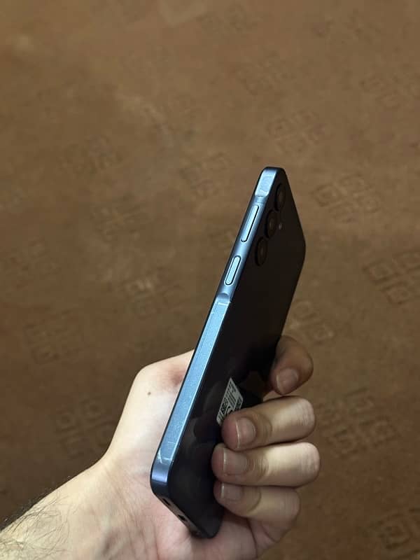 Samsung A25 5g 8/256 gb pta approved with box and accessories 1