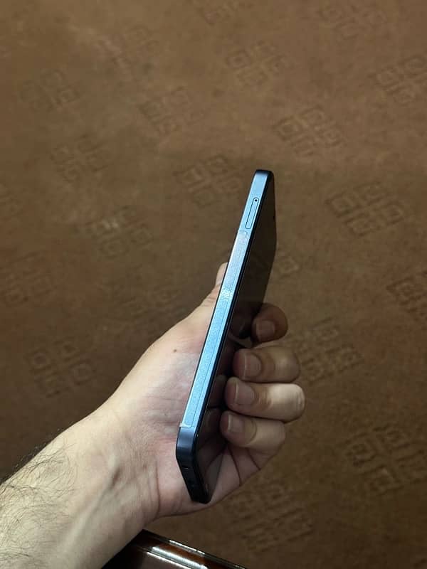 Samsung A25 5g 8/256 gb pta approved with box and accessories 4