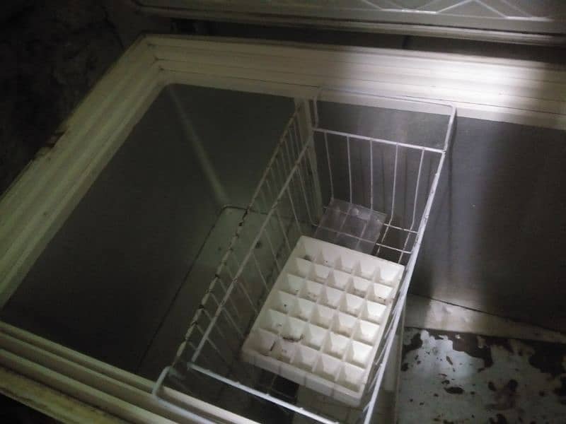 waves deep freezer 2