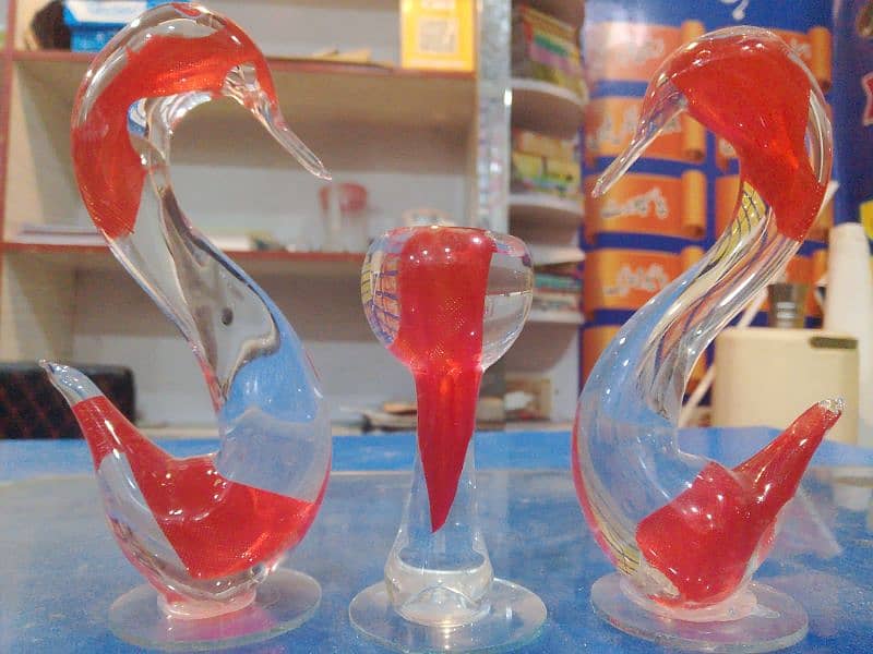 Decorative Glass Swan Set - Elegant Handcrafted Showpiece 0