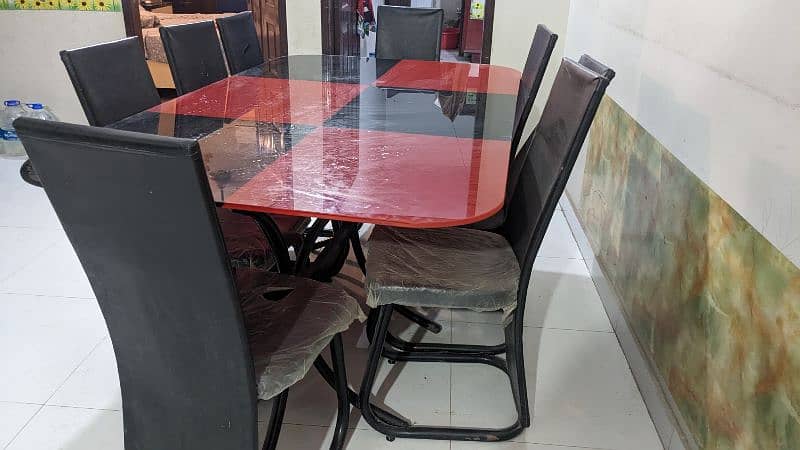 Dinning table and chairs 6x3.5 1