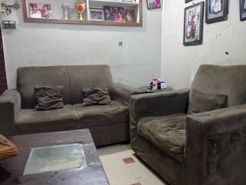 sofa set 0