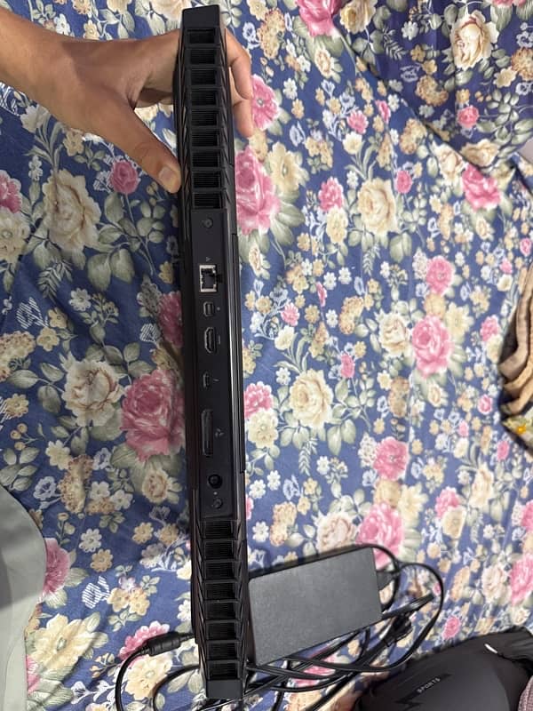 Dell Alienware 17 R4 6
