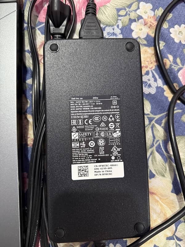 Dell Alienware 17 R4 7