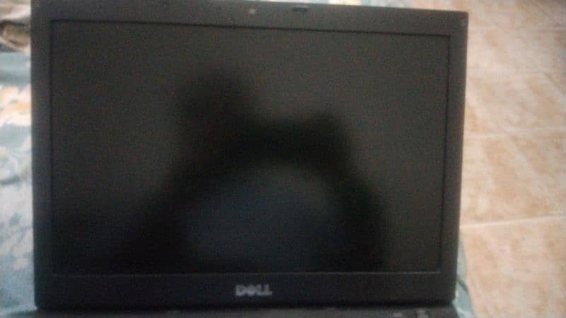 laptop Latitude 0