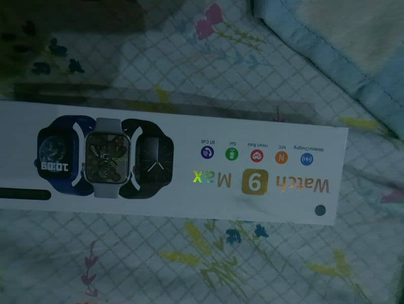 watch 9 max wireless charging, NFC, Heart Rate, siri, BT call able 0