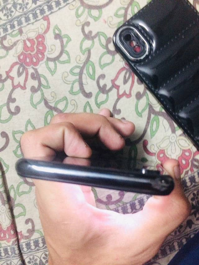 iPhone X used ma ha non PTA ha storage 64gb ha 5