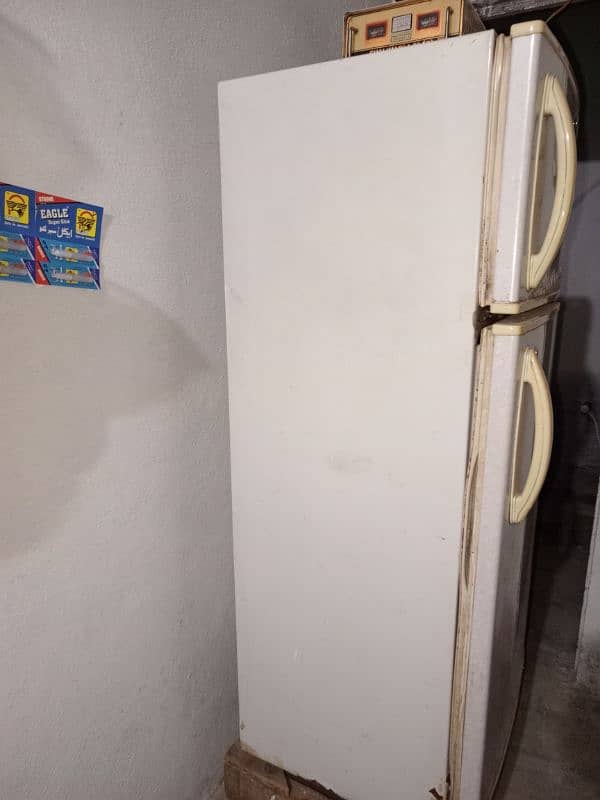 Singer Fridge Medium Size 1