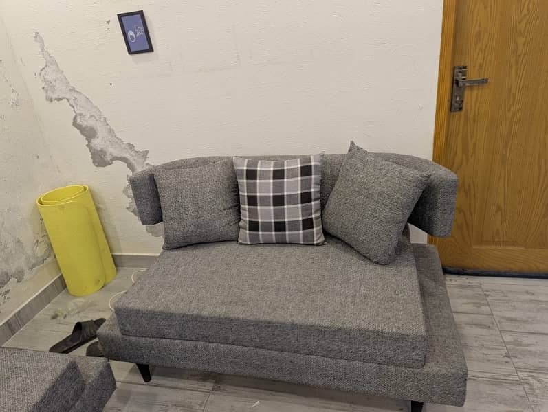 like brand new sofa set 4