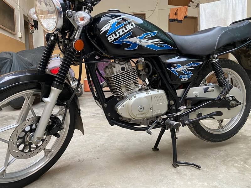 Suzuki GS 150se 2020 6