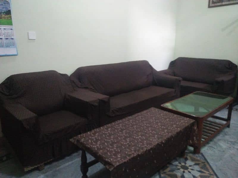sofa set 6 seater bilkul new for sale 7