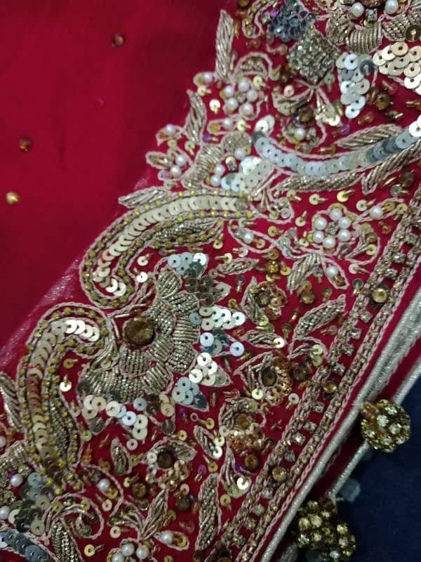mehndi and Barat Lehnga 11