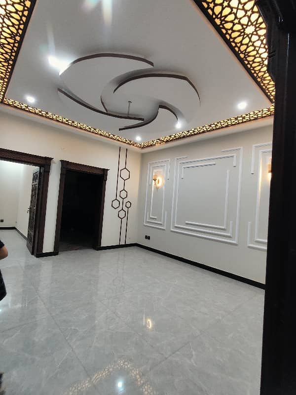 8 Marla corner Double Unit House Available. For Sale In Multi Gardens MPCHS. B-17 Block F Islamabad 16