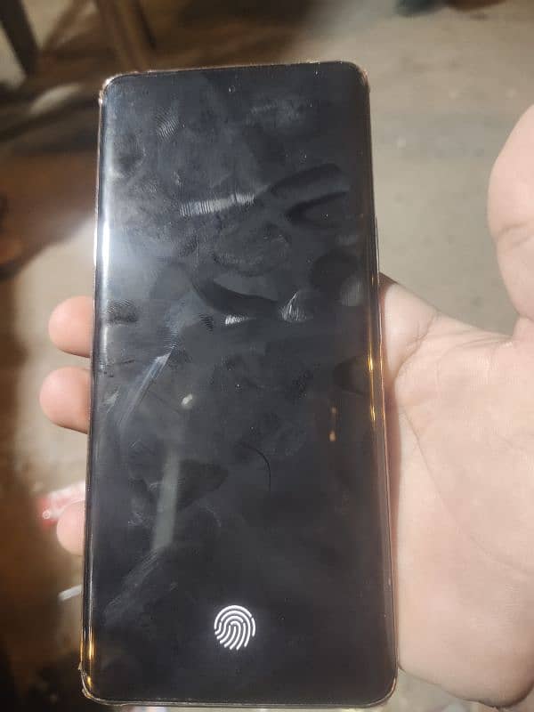 vivo v 40e 8/256 lash condition 3