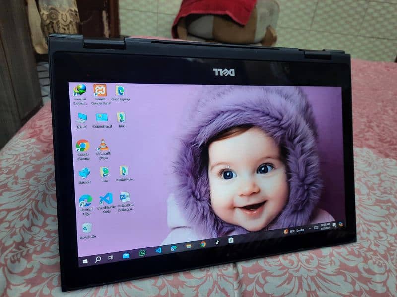 Dell 3390 2 in 1 Touch Screen  i5 8 Generation 7