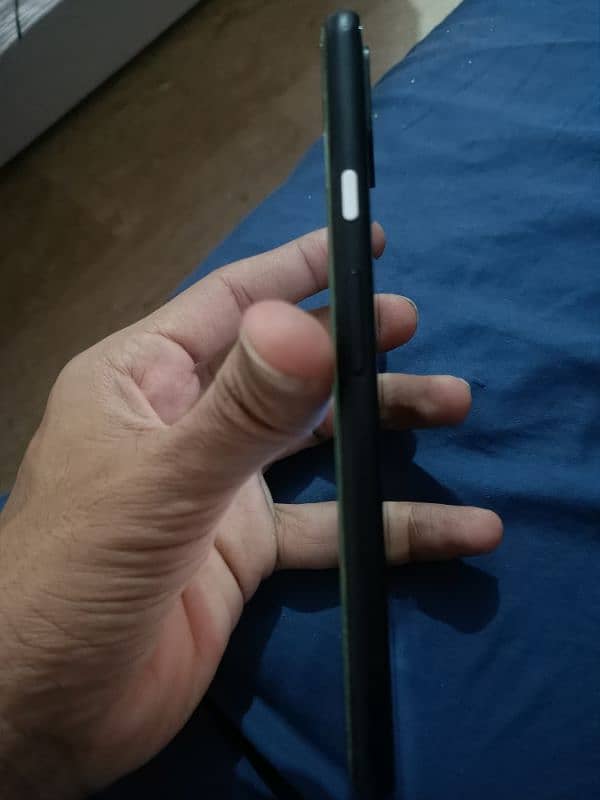 Google 4XL 1