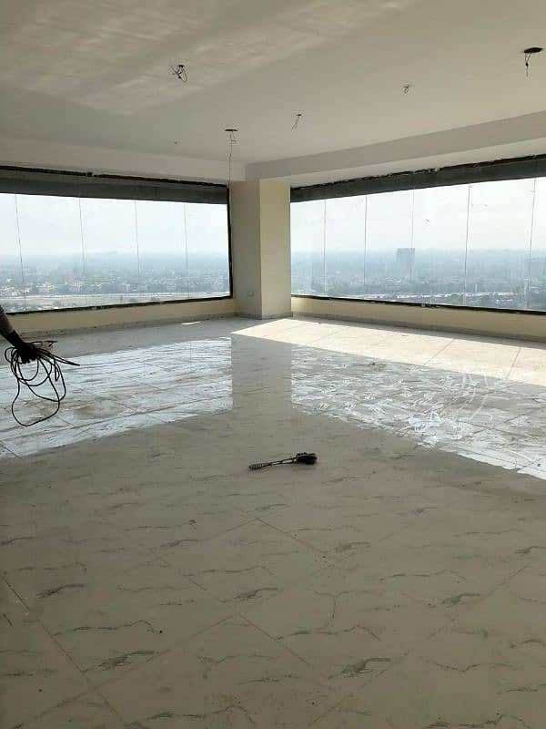 Office Space at – Al Hafeez Executive Tower, Gulberg III 1