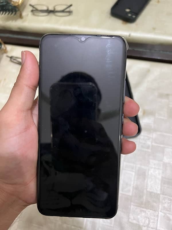 Realme C25s 4/128 with Box Charger 0