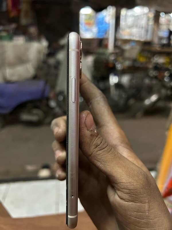 iPhone 11 64bg jv pack set hai no fulf all ok 4