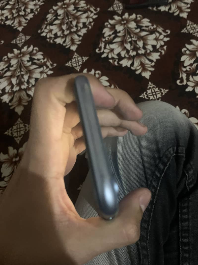 iPhone XR Non pta Waterpack no any fault Face ID True Tone all ok ha 4