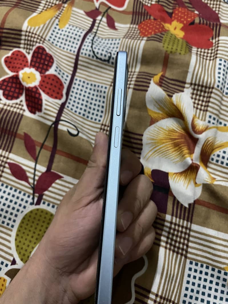 Oppo A3x Mobile 4
